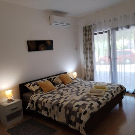 Apartments Erika Pula Ngoại thất bức ảnh