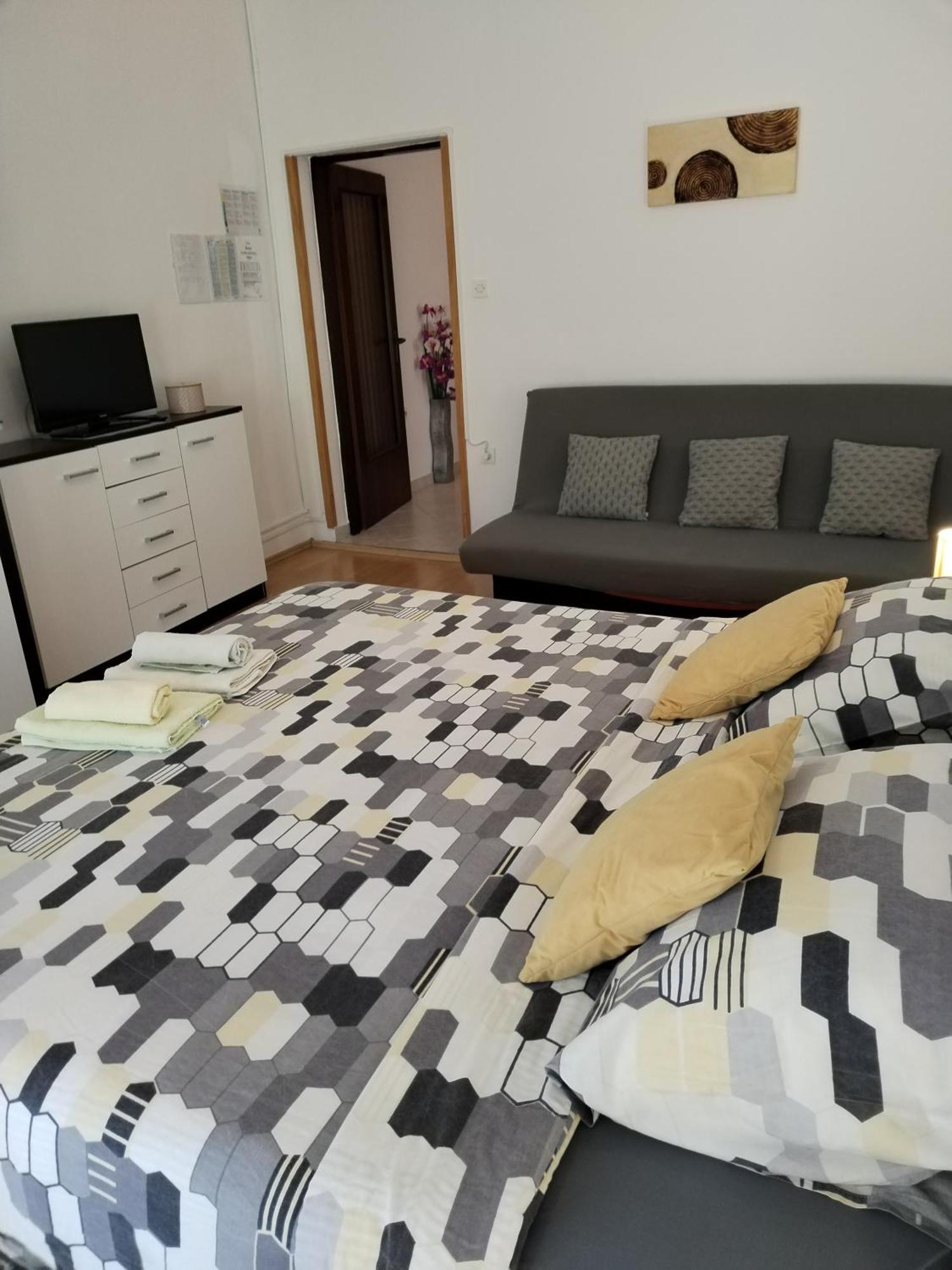 Apartments Erika Pula Ngoại thất bức ảnh